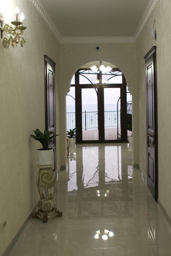 Hotel Black Sea Soukhoumi Extérieur photo