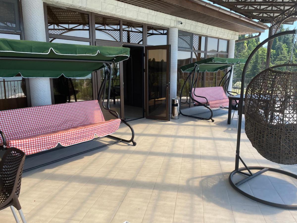 Hotel Black Sea Soukhoumi Extérieur photo