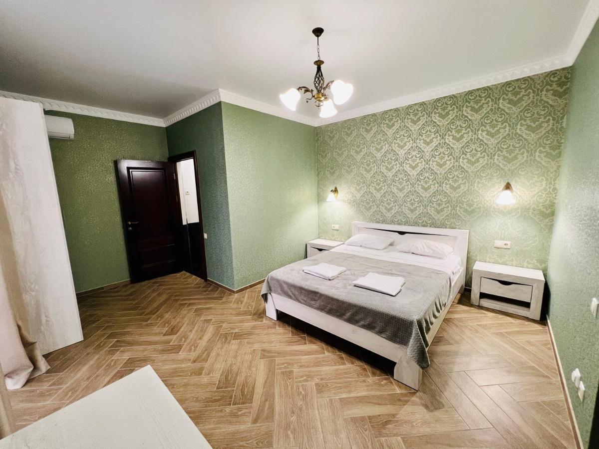 Hotel Black Sea Soukhoumi Extérieur photo